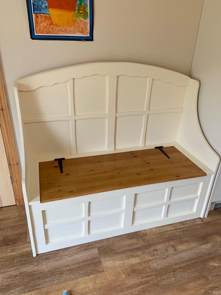 Refurbished wooden day bed bench painted in white with pine lid